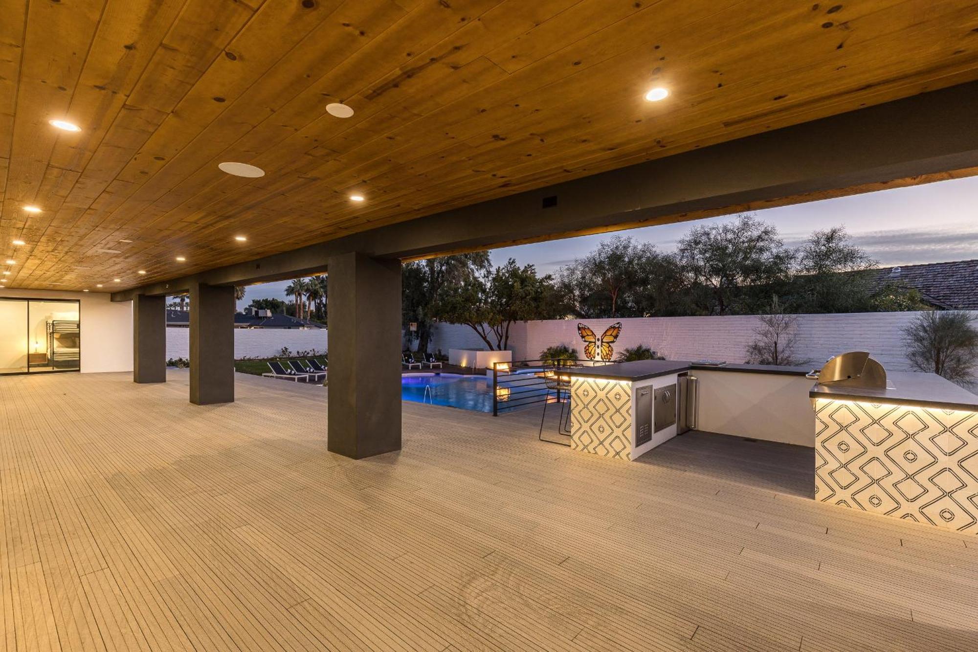 Luxury Micro-Resort, Theater, Sauna, Heated Pool 凤凰城 外观 照片