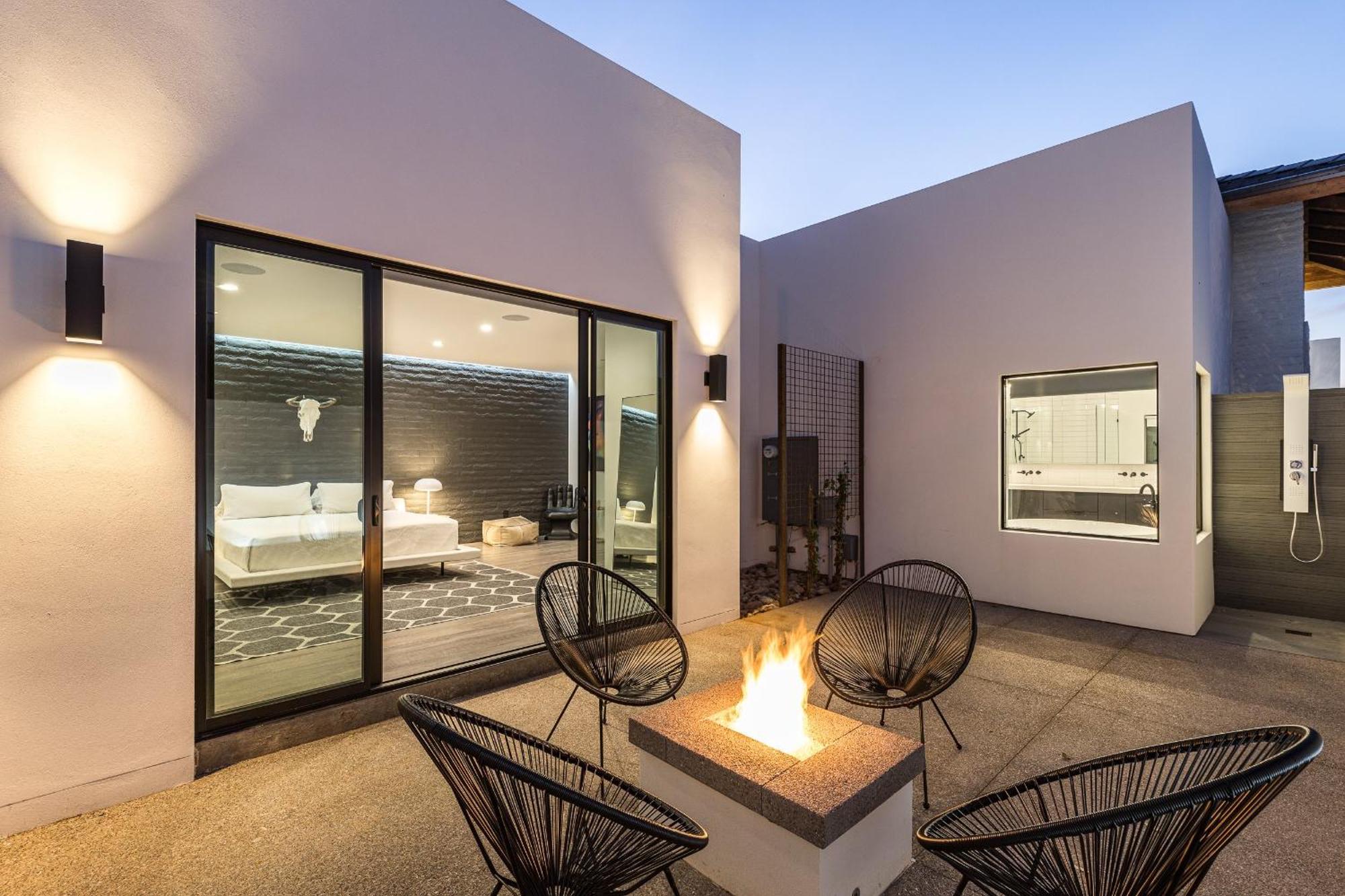 Luxury Micro-Resort, Theater, Sauna, Heated Pool 凤凰城 外观 照片