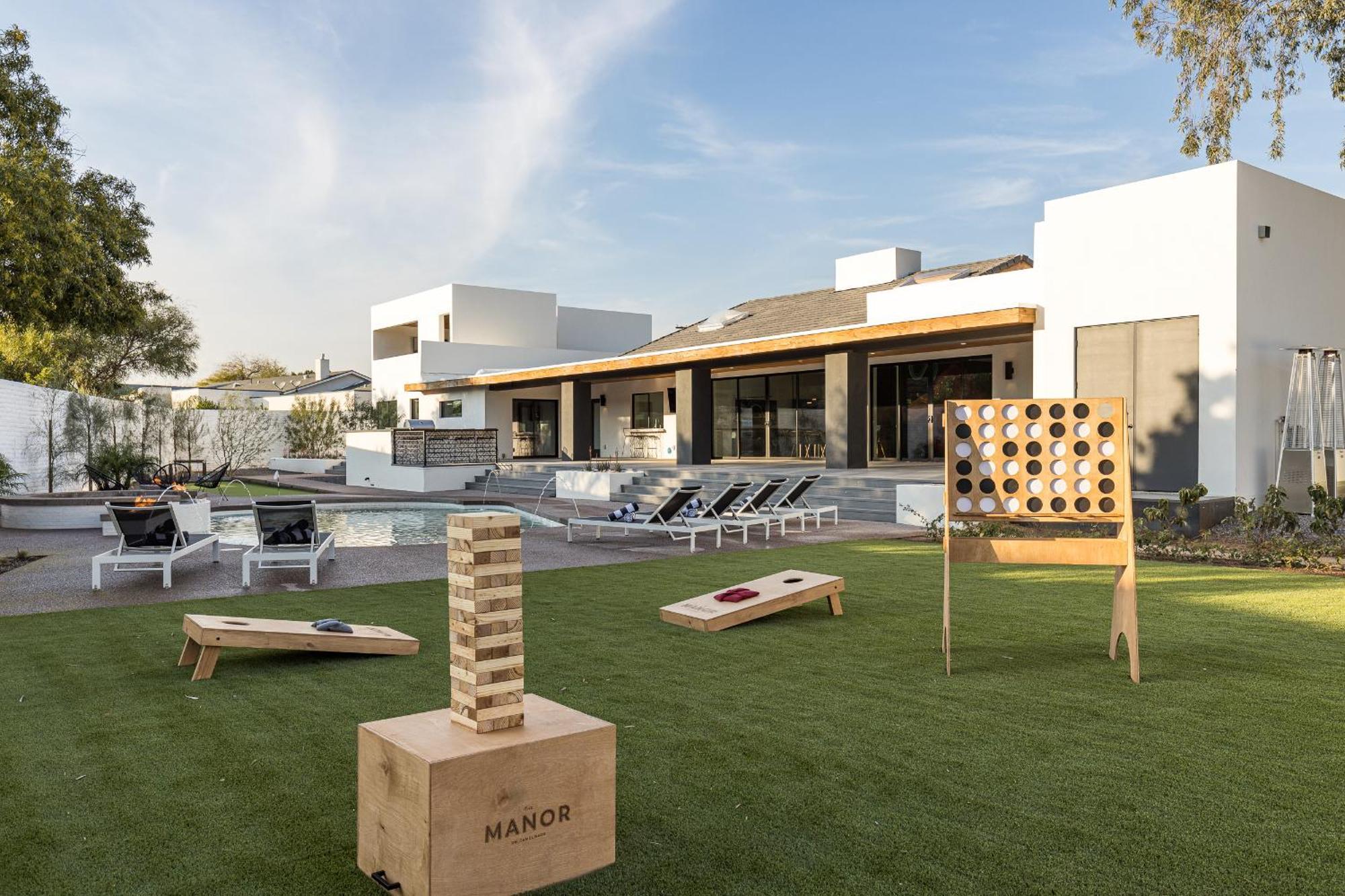 Luxury Micro-Resort, Theater, Sauna, Heated Pool 凤凰城 外观 照片