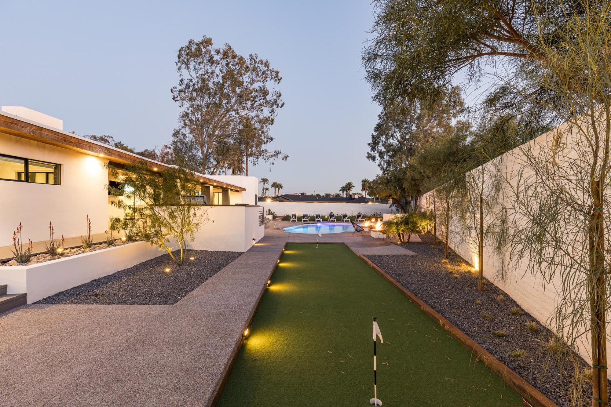 Luxury Micro-Resort, Theater, Sauna, Heated Pool 凤凰城 外观 照片